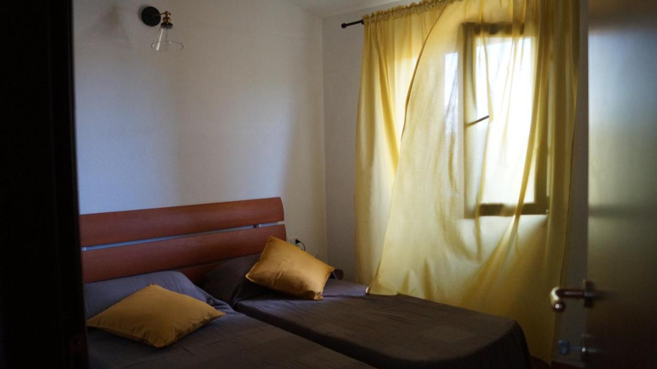 Domo Sara Villa Orosei Buitenkant foto