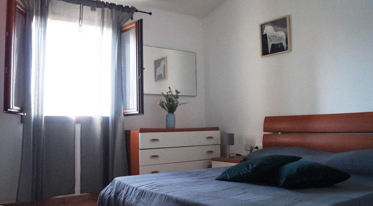 Domo Sara Villa Orosei Buitenkant foto