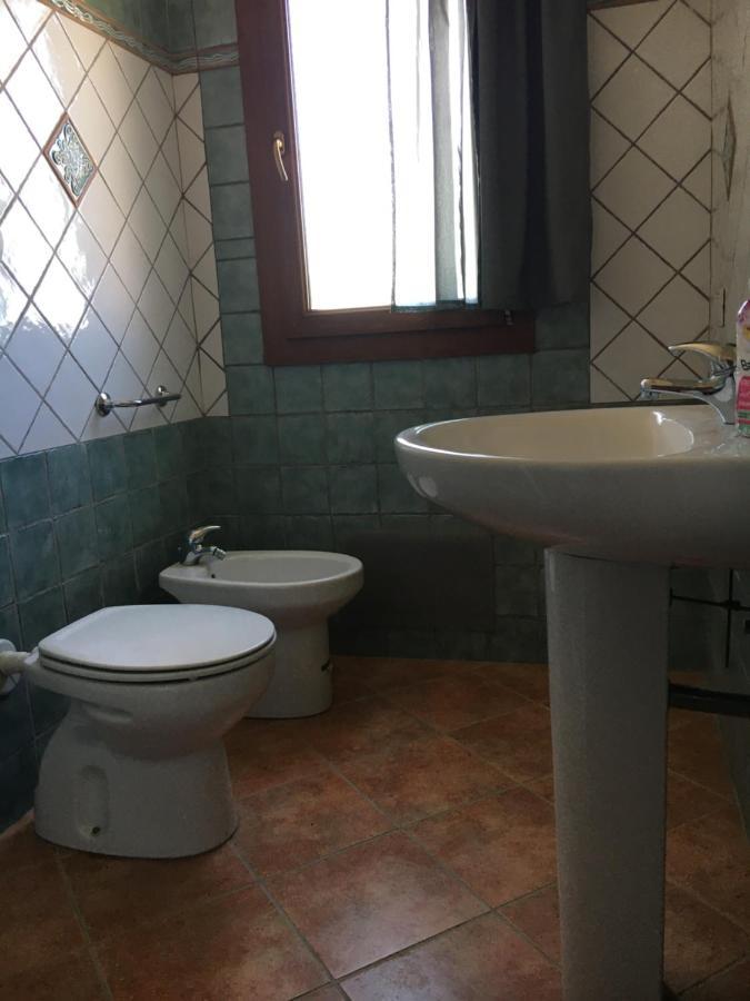 Domo Sara Villa Orosei Buitenkant foto