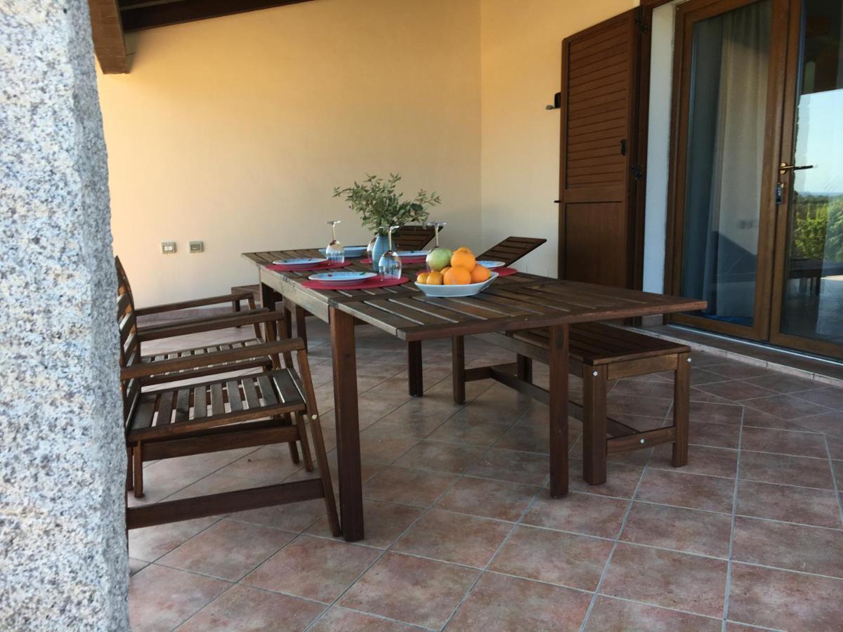 Domo Sara Villa Orosei Buitenkant foto