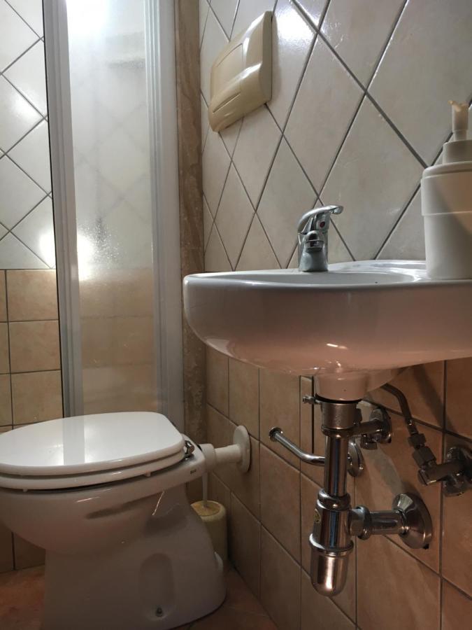 Domo Sara Villa Orosei Buitenkant foto